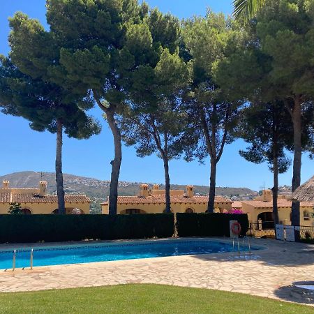 Apartamento Con Terraza En Complejo Con 2 Piscinas Apartment Moraira Ngoại thất bức ảnh